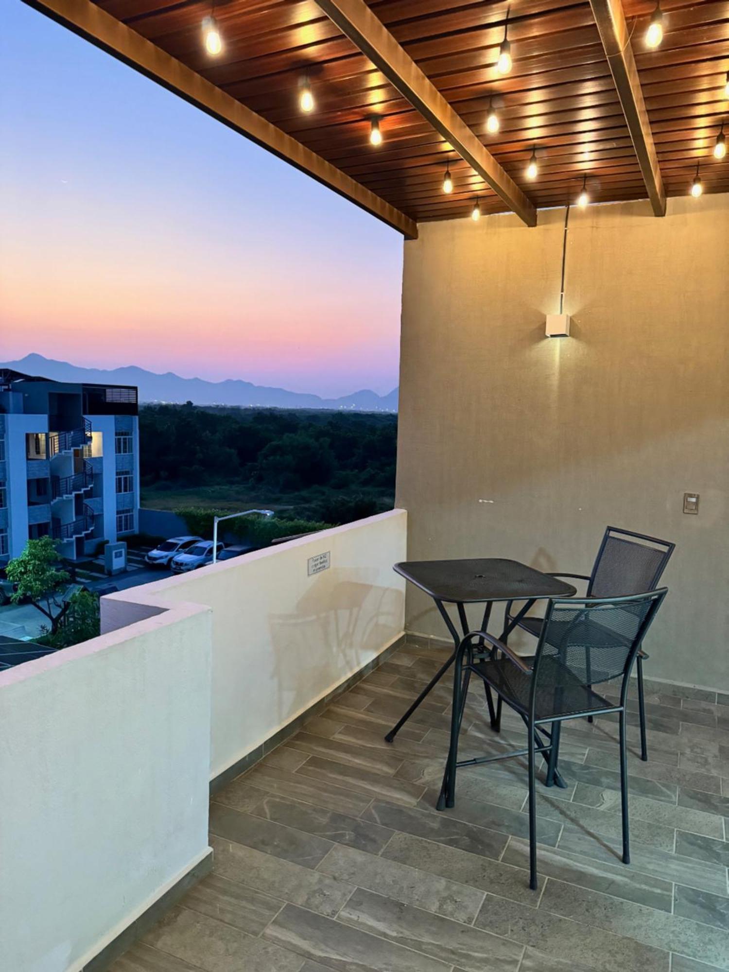 Appartement Penthouse Manzanillo Exclusivo Con Alberca Extérieur photo